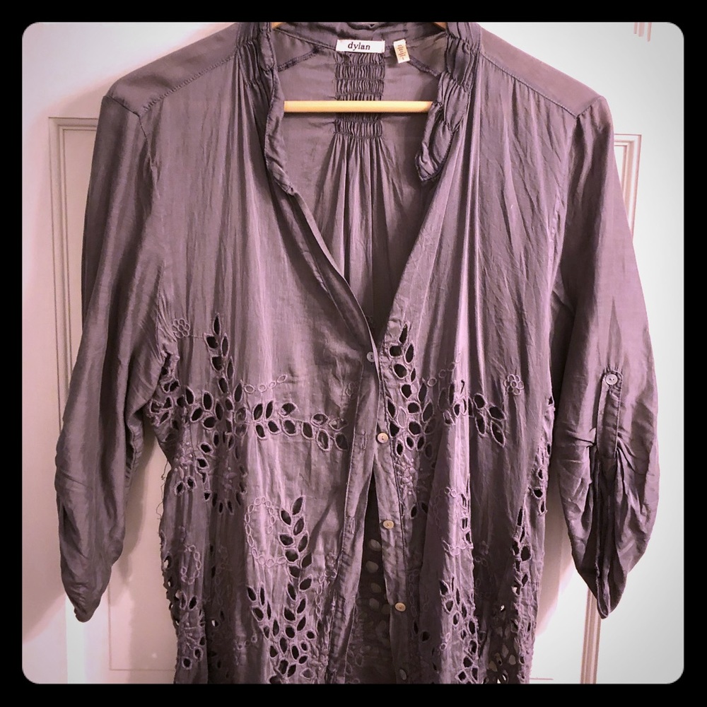 Dylan taupe top